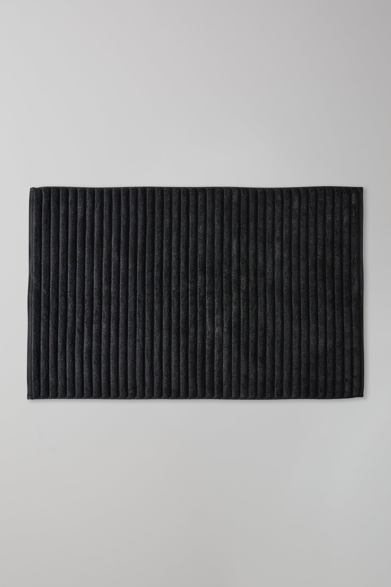 Luxury Charcoal Bath Mat, Close Up